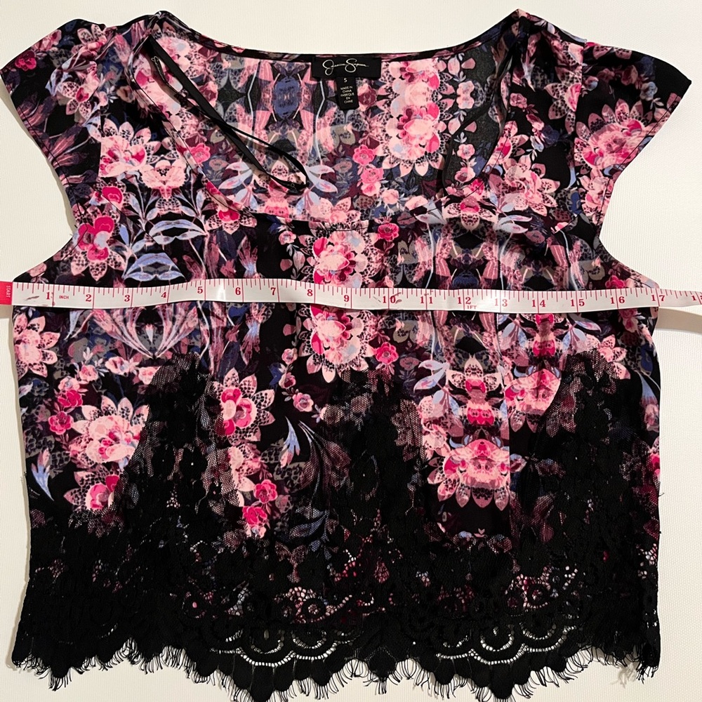 Jessica Simpson Women’s Crop Top - Picture 2 of 4